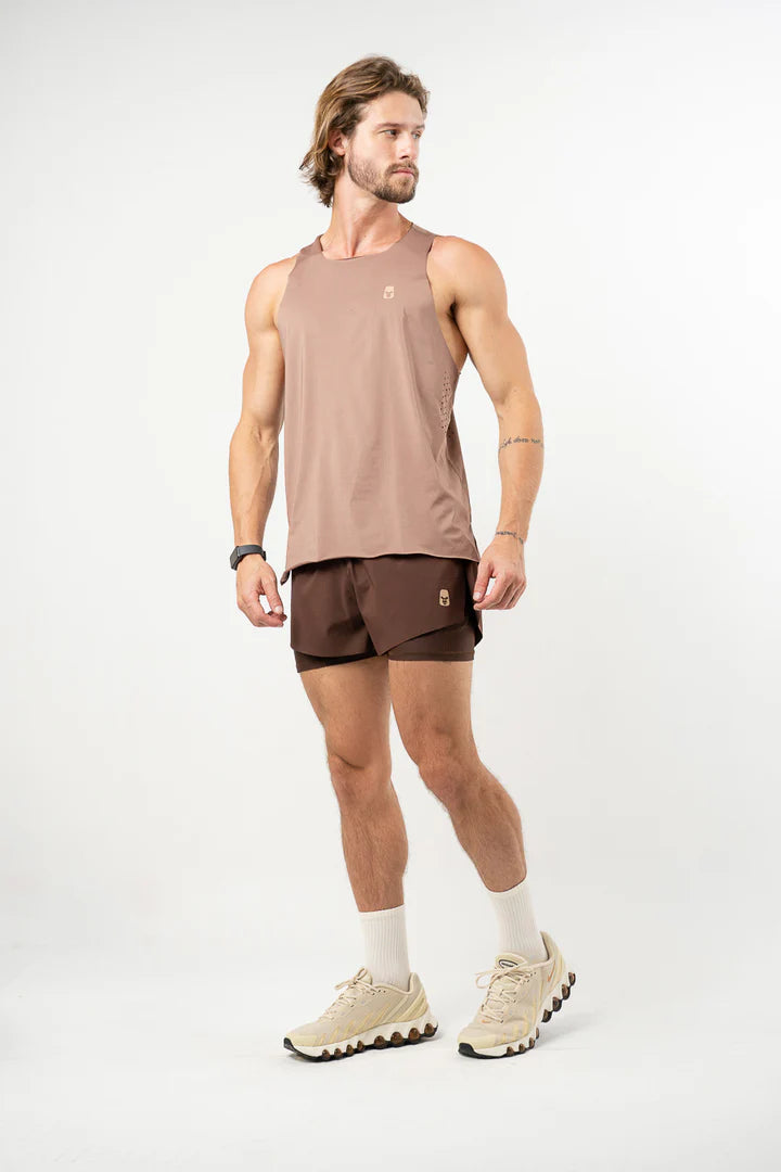Short Core Motion Chocolate Hombre