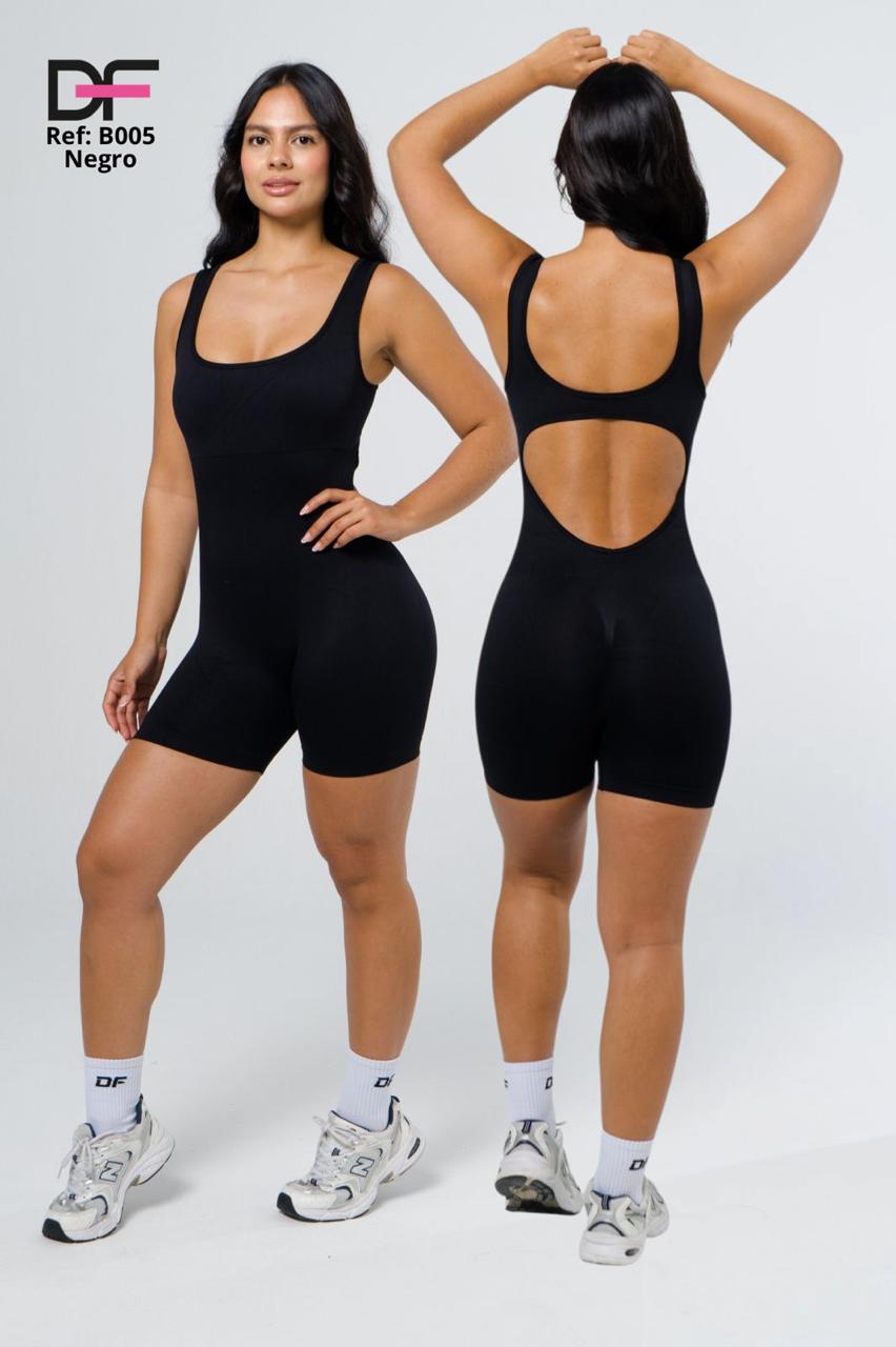 enterizo corto DF / negro b005