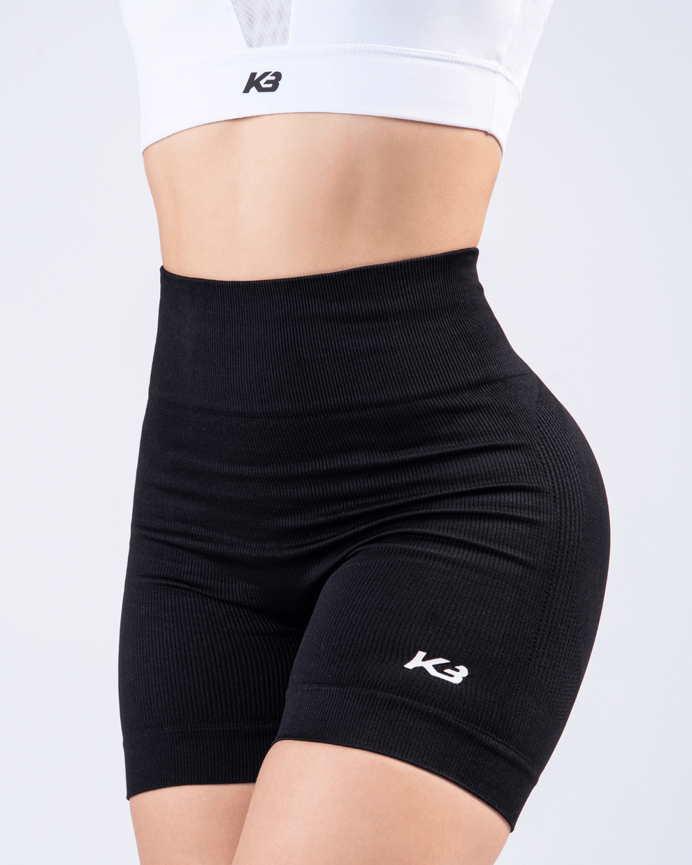 short kb / 818 negro