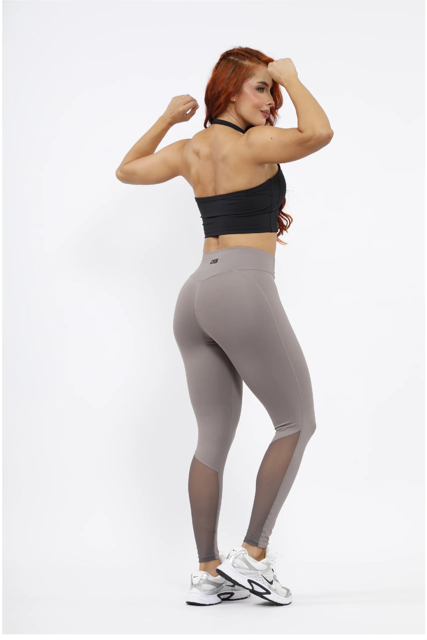 top uf sport/ 222 negro