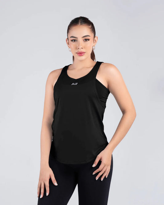 franeliila + top /937 negro