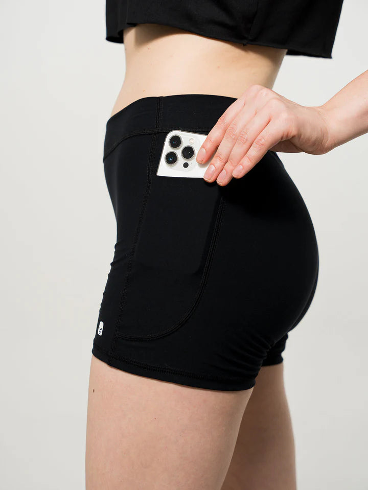 Buddy Short Negro
