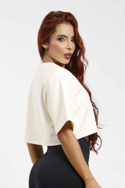 franela oversize corta / crop-top crema