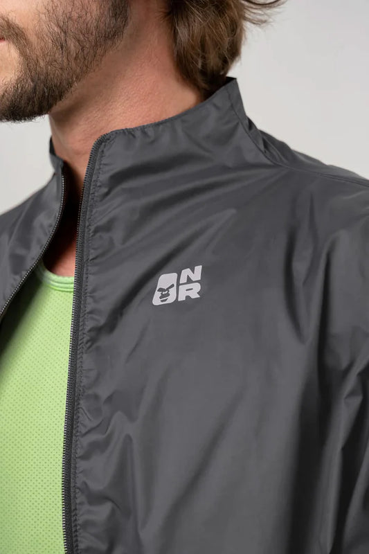 Chaqueta Active Flow Negra Hombre