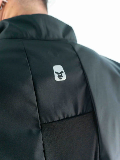 CHAQUETA CORTAVIENTOS NEGRA