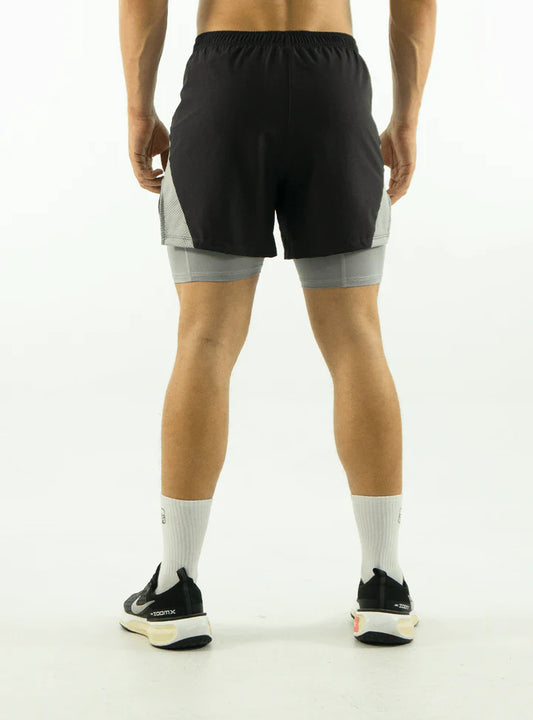 SHORT CON LICRA RUNNING GRIS OSCURO 2.0