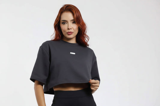 franela oversize corta / crop-top gris