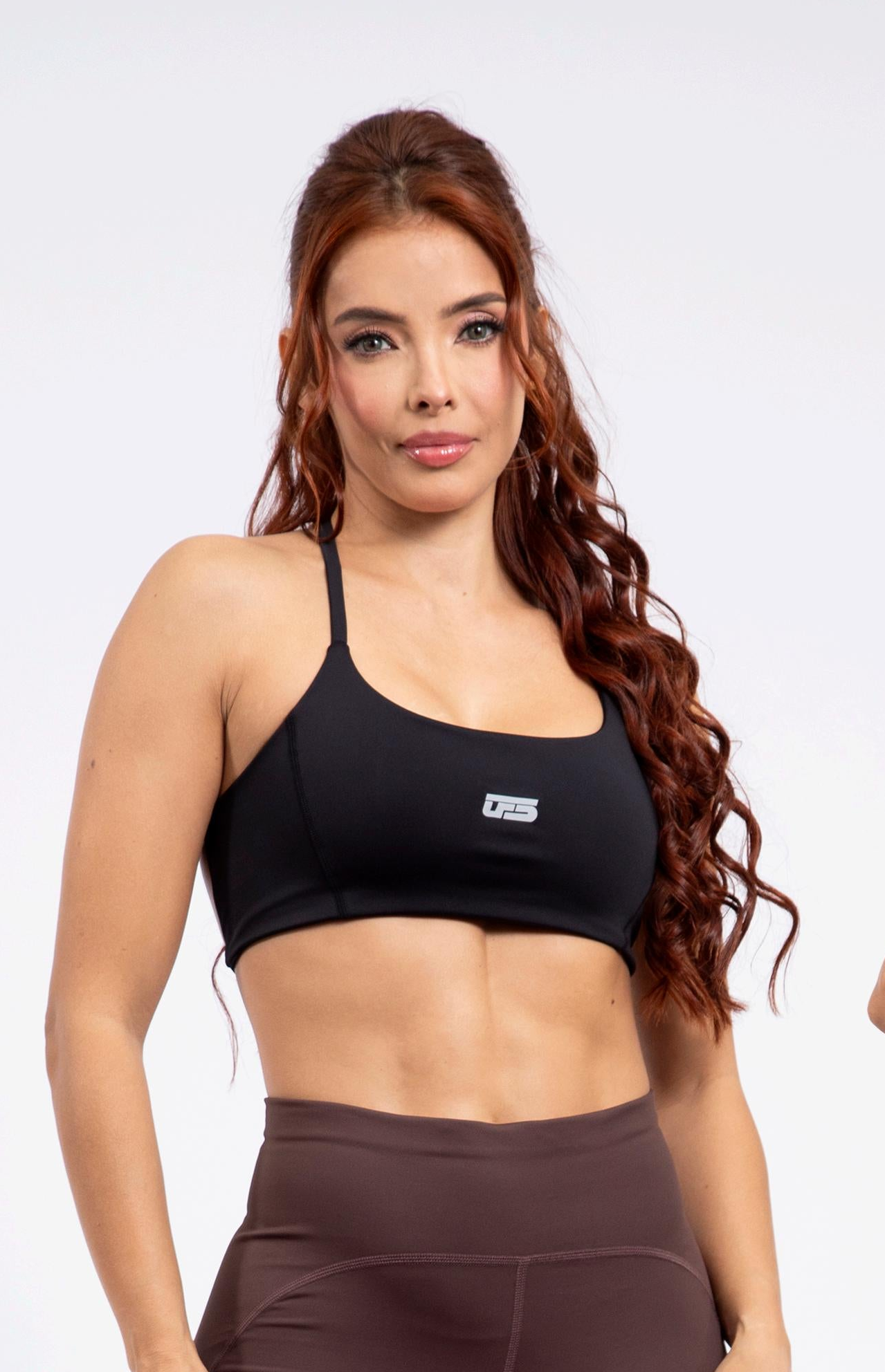 top uf sport / 218 negro